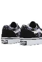 vans glow d.webp