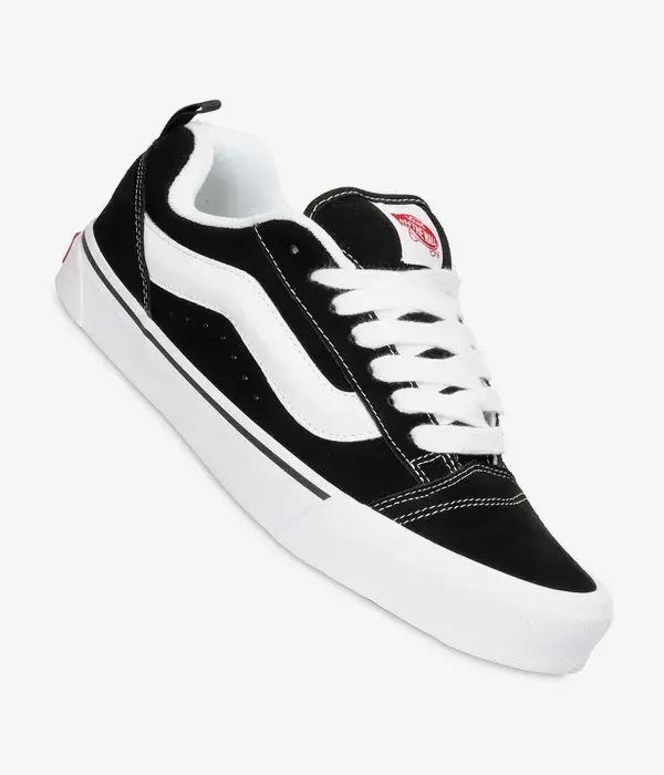 Vans-KnuSkool 1.webp