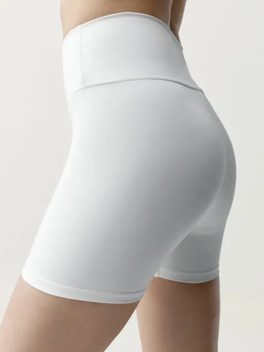 ROLAND-SH-OFF_WHITE1.webp
