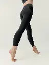 REKA-L-BLACK2.webp