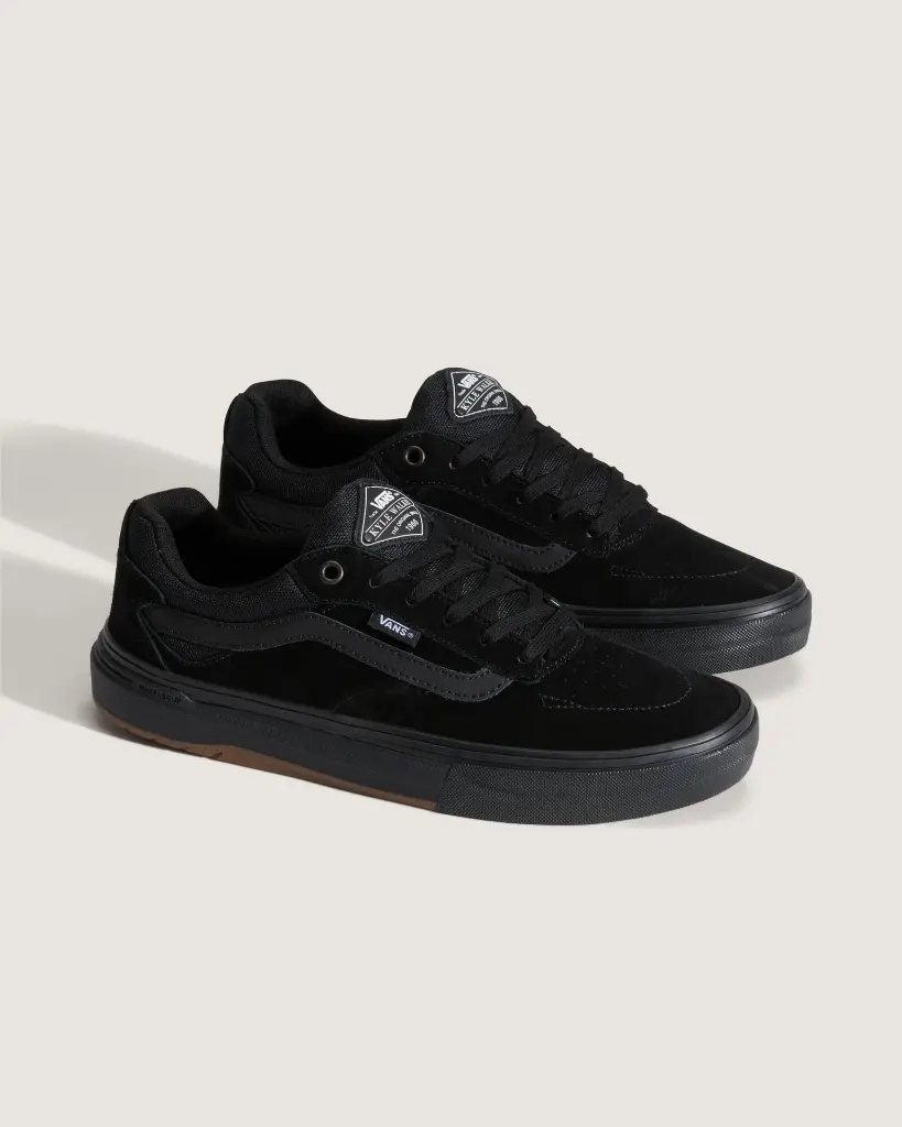 Skate-Kyle-Walker-Wafflecup-Shoes-VANS-Black-ALT1(1).webp