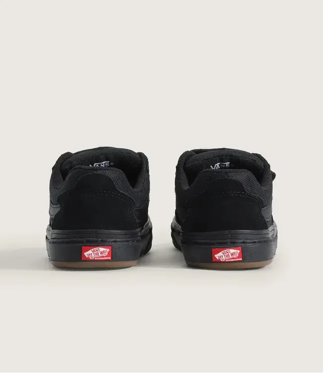 vans-kids-kyle-walker-blackout (4).webp