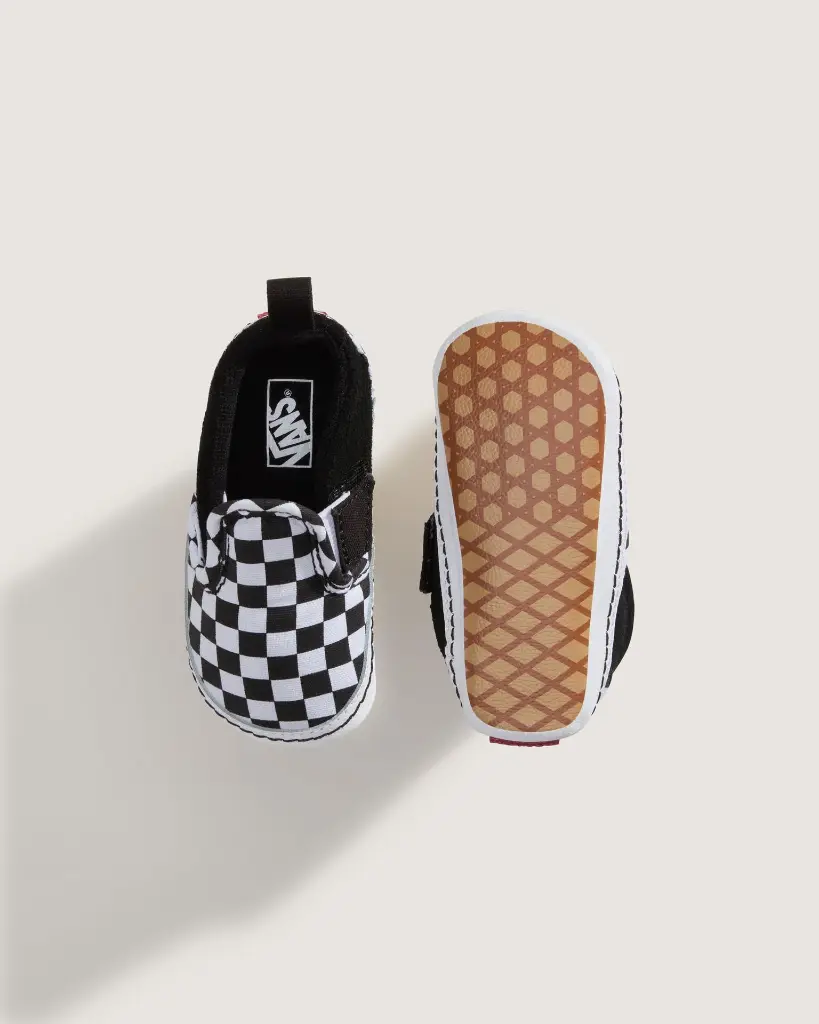 Infant-SlipOn-Crib-Shoes-01-year-VANS-Checker-Black-ALT2(1).webp