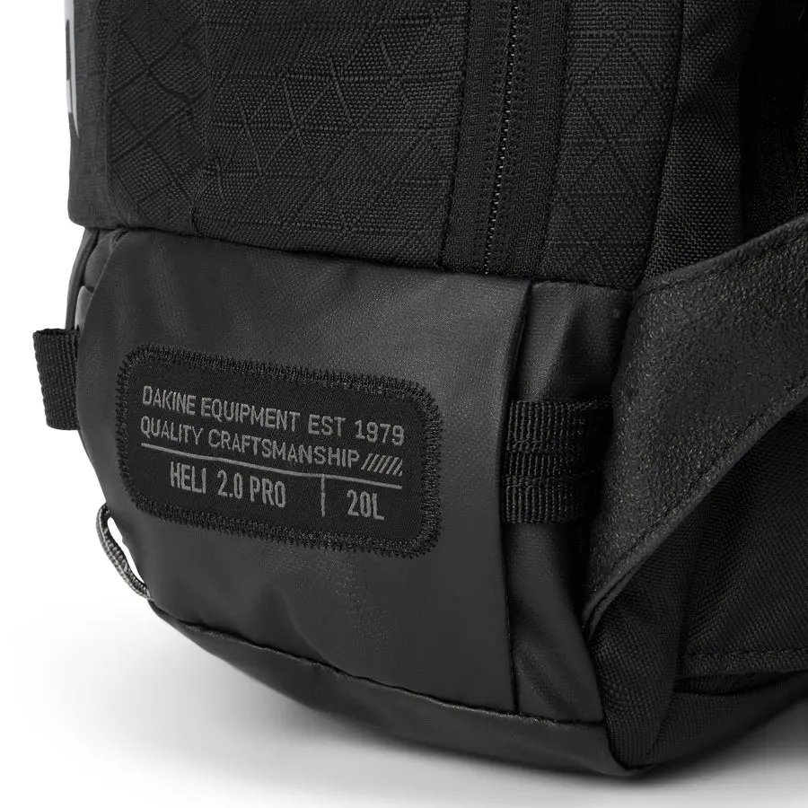 HELI2PT0PROBACKPACK20L-BLACK-194626623214_10004758_BLACK-72M_PT03.webp
