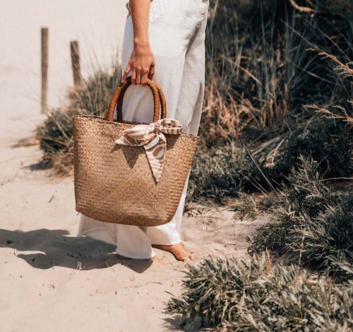 [210000009079] GO TO THE BEACH - Sac avec pochette tissu - Les BLONDINETTE Brun