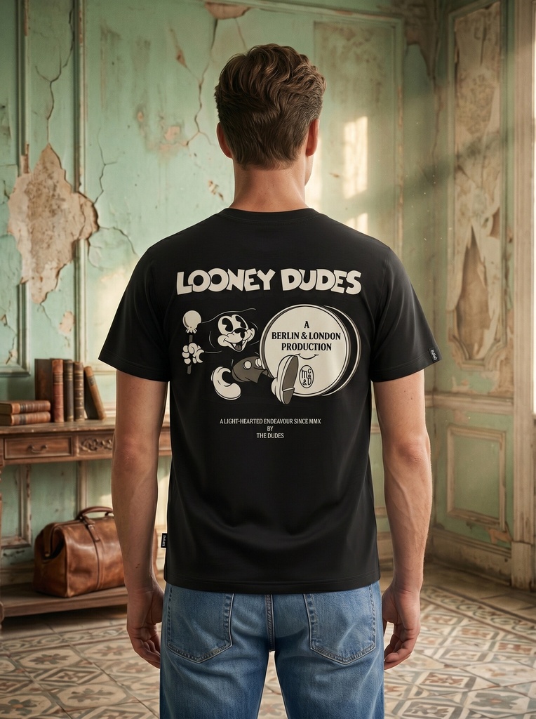 Looney Dudes Begins - classic t-shirt premium - Black - The DUDES L